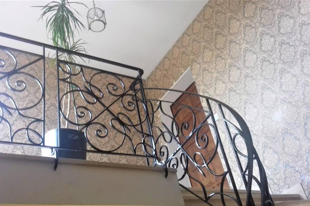 Spacieux Appartement Proche Centre Et Piscine คอนโดม ภายนอก รูปภาพ